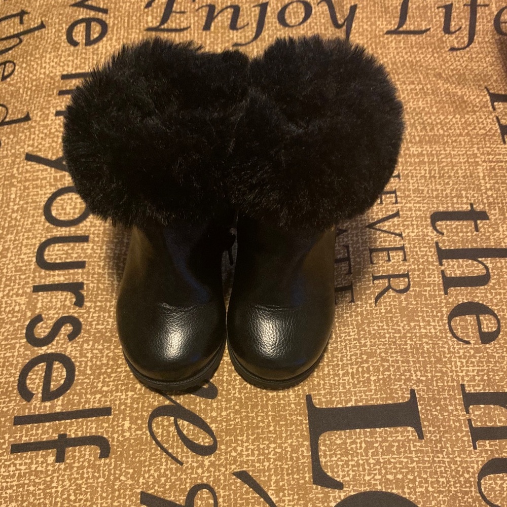 The Children’s Place Girl Toddler Booties